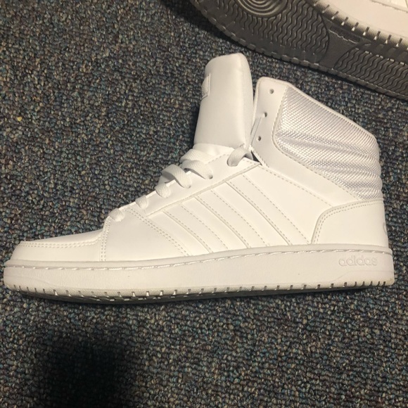 Adidas - Picture 1 of 3